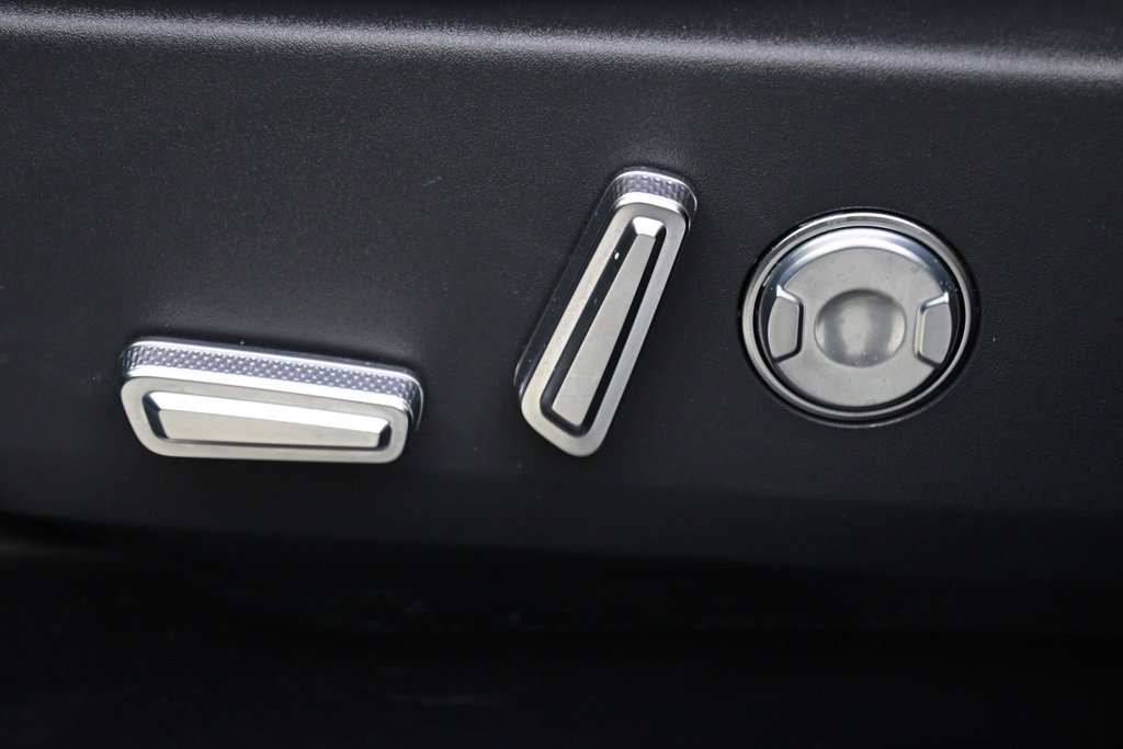 New 2026 Lincoln Nautilus Reserve image 14