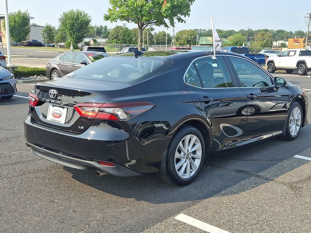 Certified 2022 Toyota Camry LE w/ Carpet Mat Package (TMS) FWD image 6
