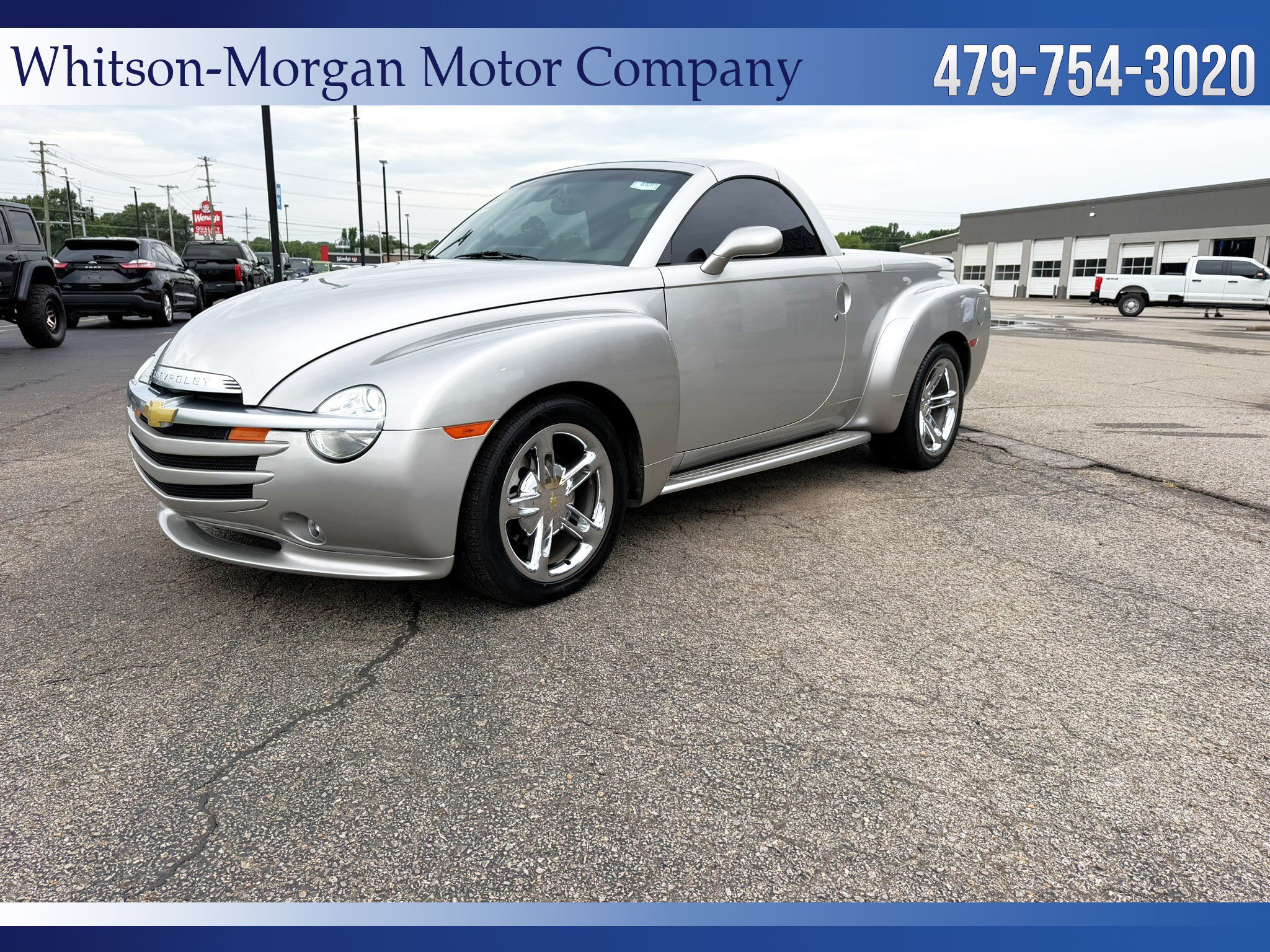 Used 2005 Chevrolet SSR w/ Preferred Equipment Group RWD image 1