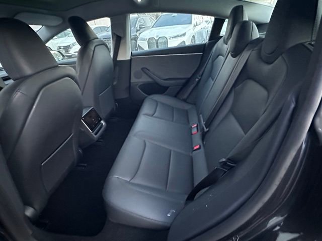 Used 2025 Tesla Model 3 Long Range image 9