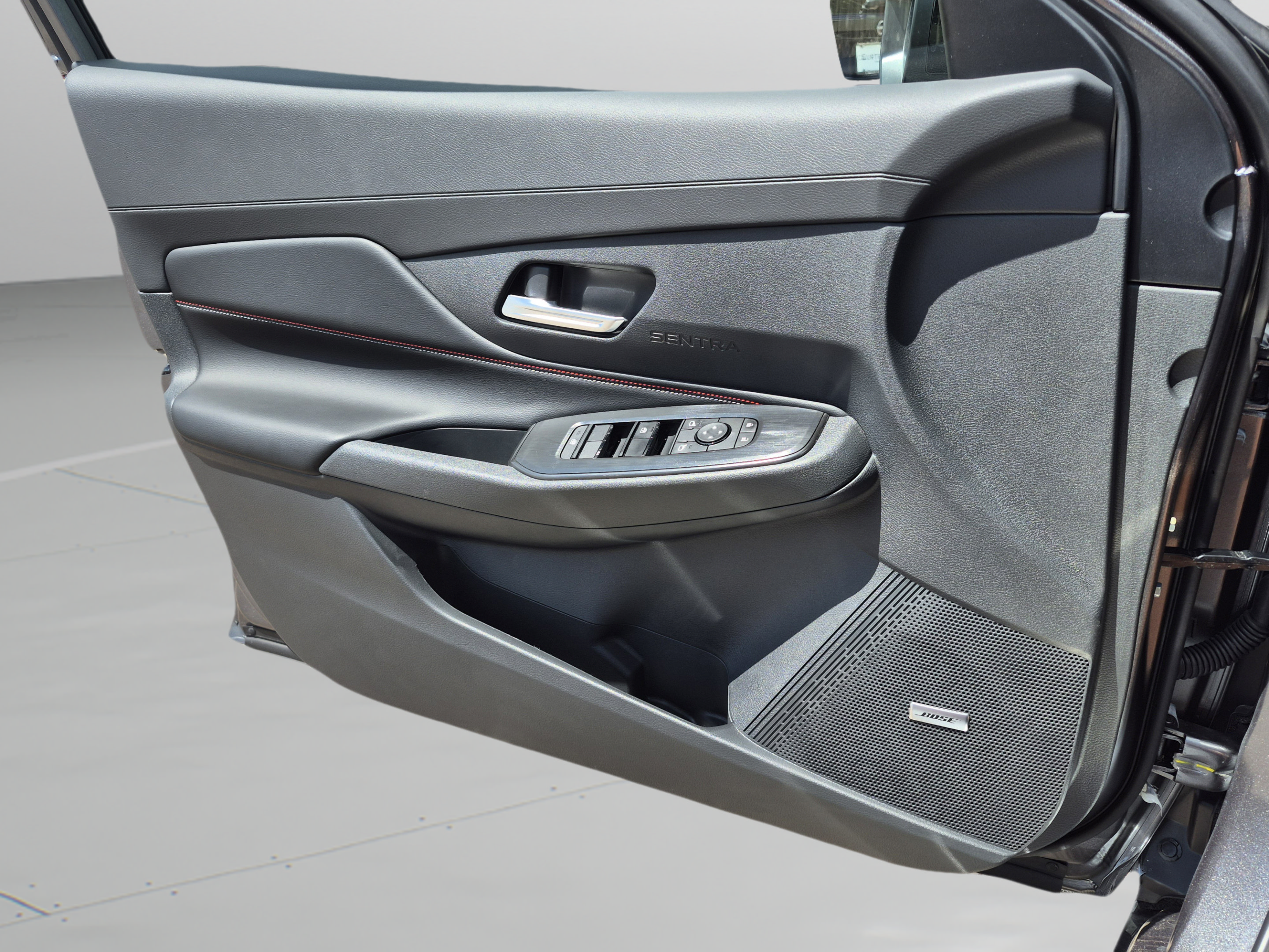 New 2026 Nissan Sentra SR w/ SR Premium Package FWD image 23