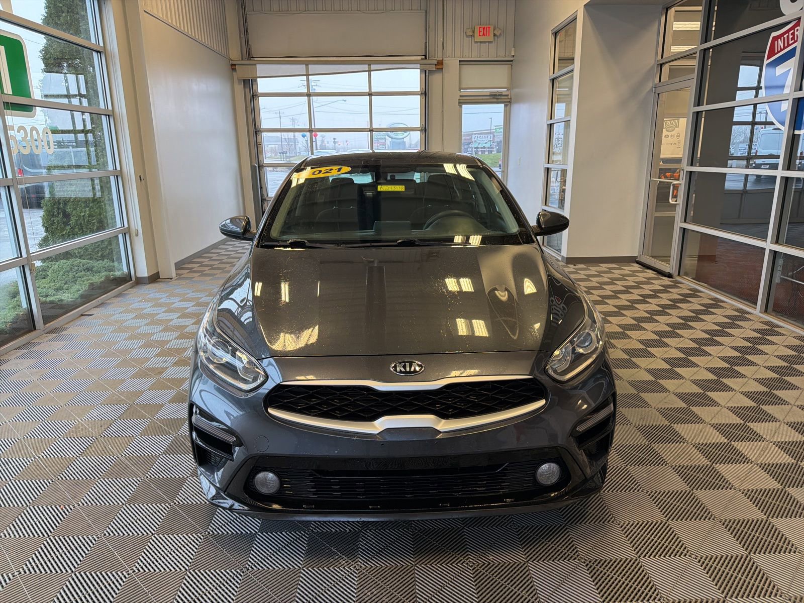 Used 2021 Kia Forte LXS image 2