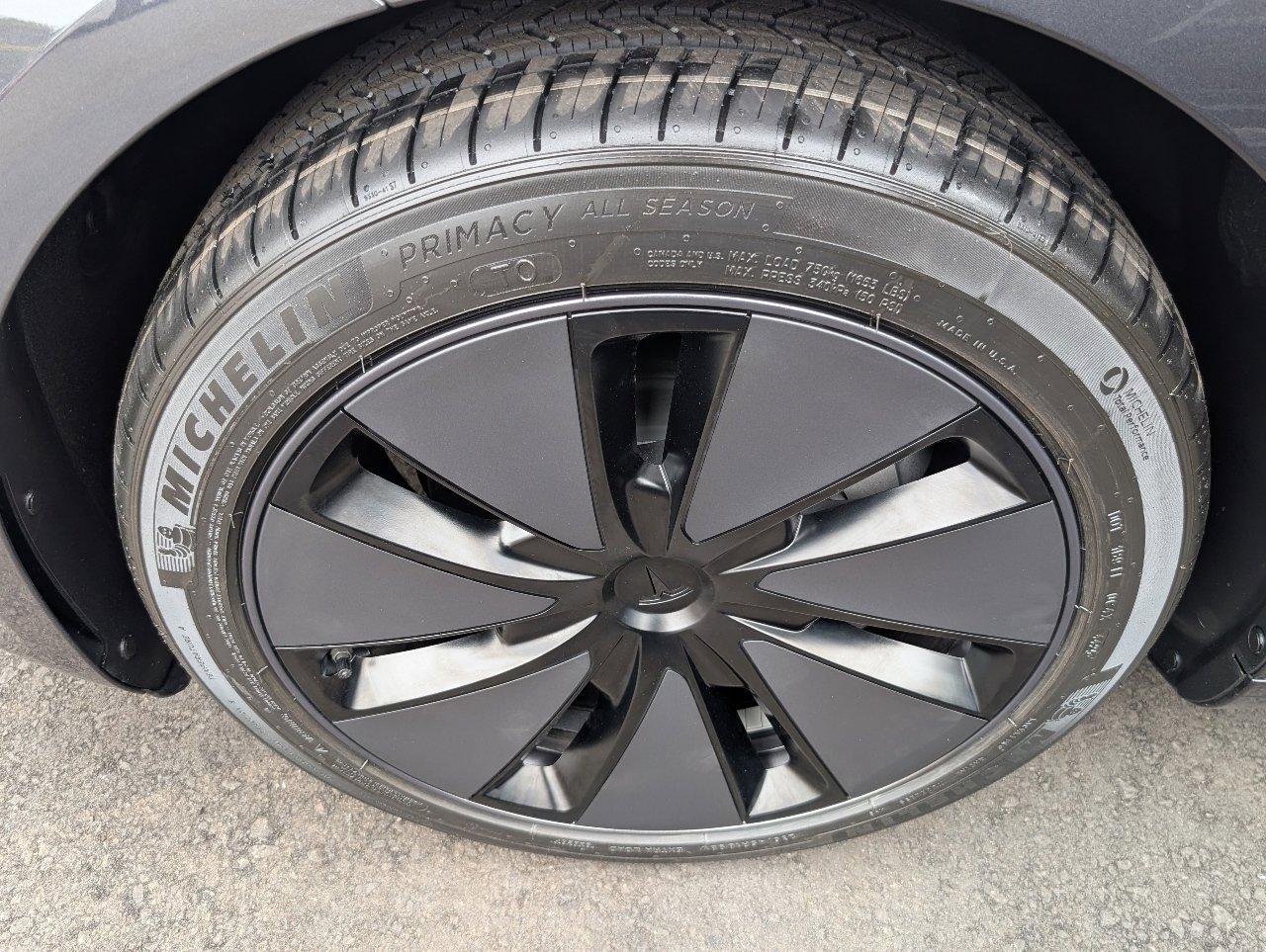 Used 2025 Tesla Model 3 Long Range RWD image 21