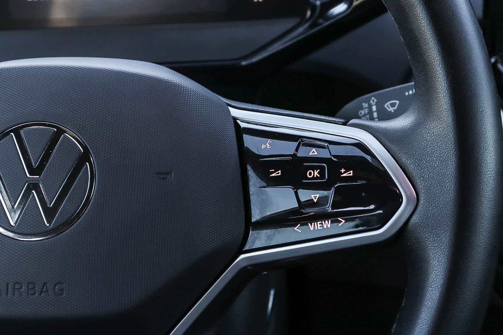 Used 2023 Volkswagen ID.4 Pro image 15