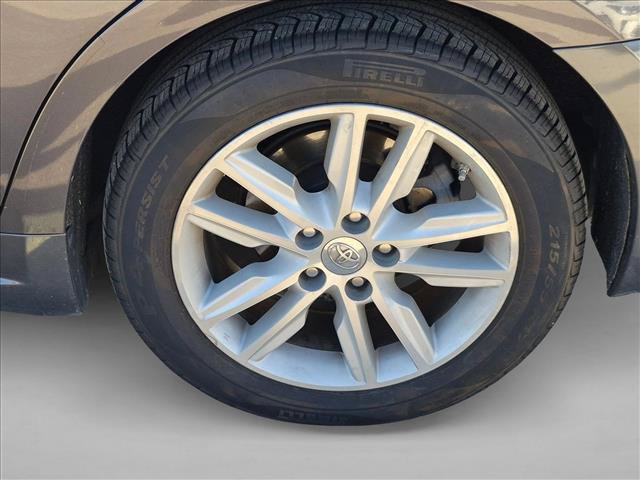 Used 2014 Toyota Avalon XLE FWD image 15