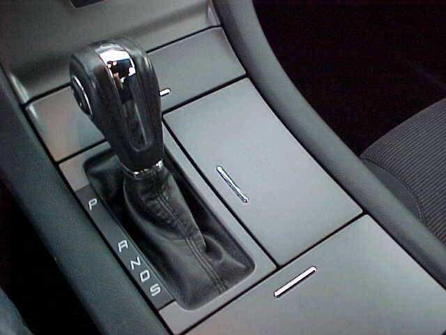 Used 2015 Ford Taurus SEL image 29