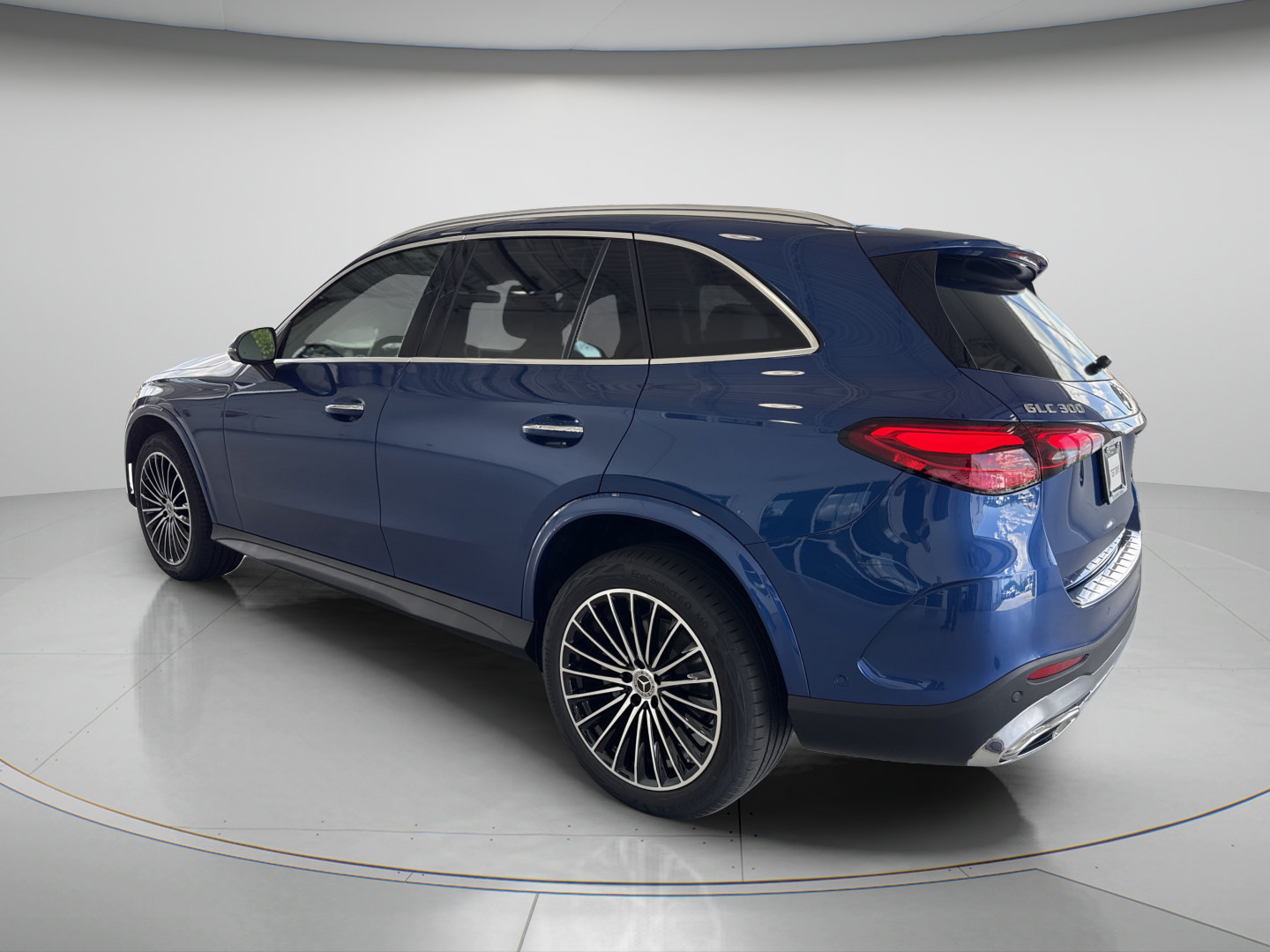 New 2027 Mercedes-Benz GLC 300 image 5