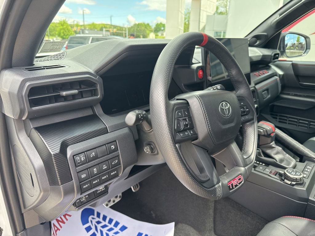 Used 2025 Toyota 4Runner TRD Pro AWD/4WD image 27