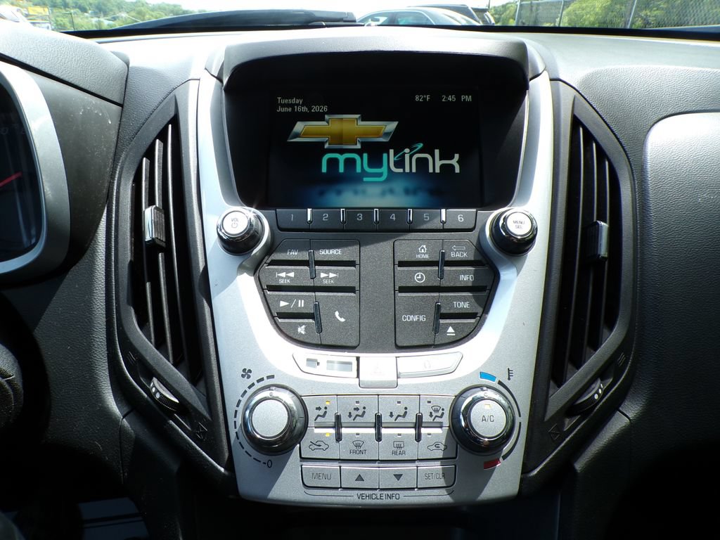 Used 2015 Chevrolet Equinox LT w/ Driver Convenience Package FWD image 24