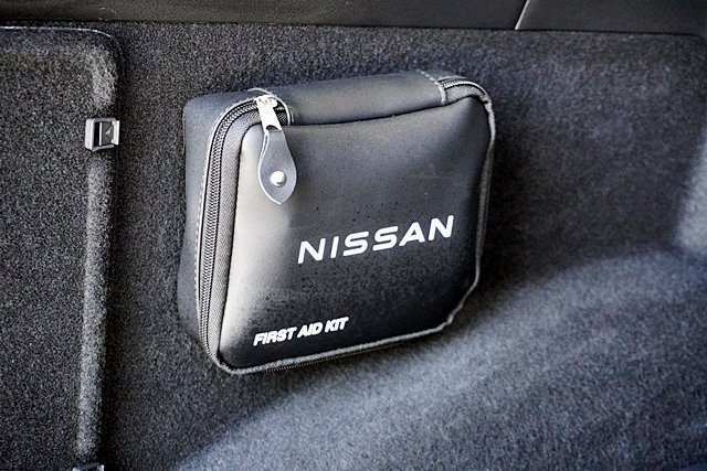 Used 2025 Nissan Rogue S AWD/4WD image 21