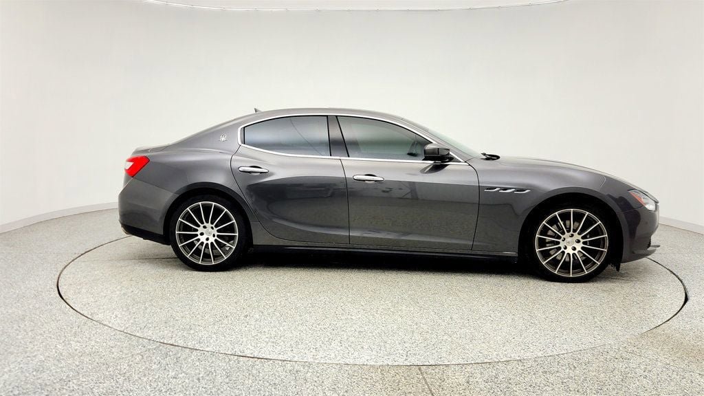 Used 2017 Maserati Ghibli RWD image 4