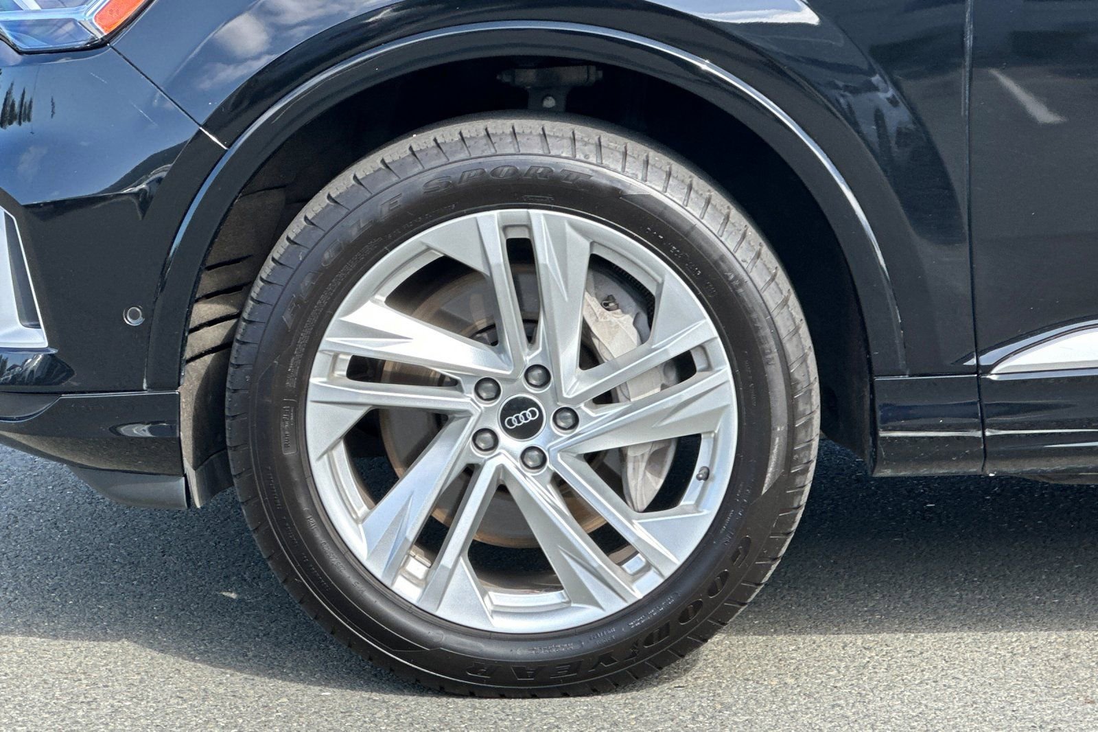 Used 2021 Audi Q7 3.0T Premium Plus AWD/4WD image 26