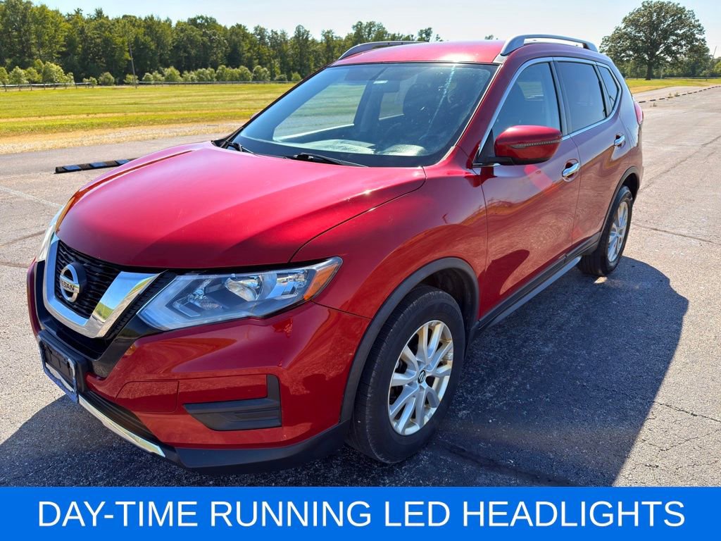 Used 2017 Nissan Rogue SV AWD/4WD image 6