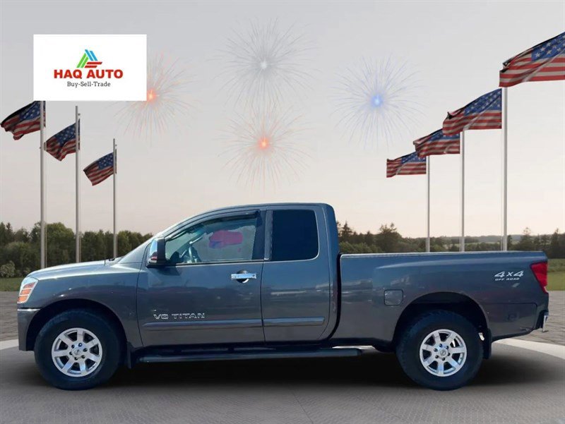 Used 2005 Nissan Titan SE w/ (R02) SE Off-Road Pkg image 8