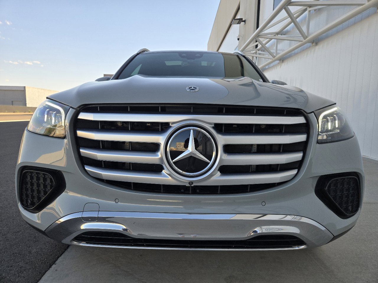 Used 2024 Mercedes-Benz GLS 450 4MATIC image 12