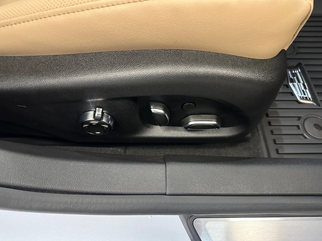 New 2026 Cadillac CT5 Premium Luxury w/ LPO, Radiant Package image 29