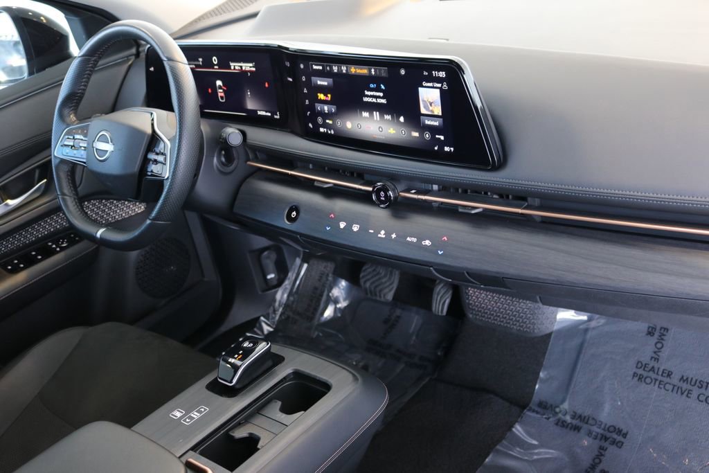 Used 2023 Nissan Ariya AWD image 40
