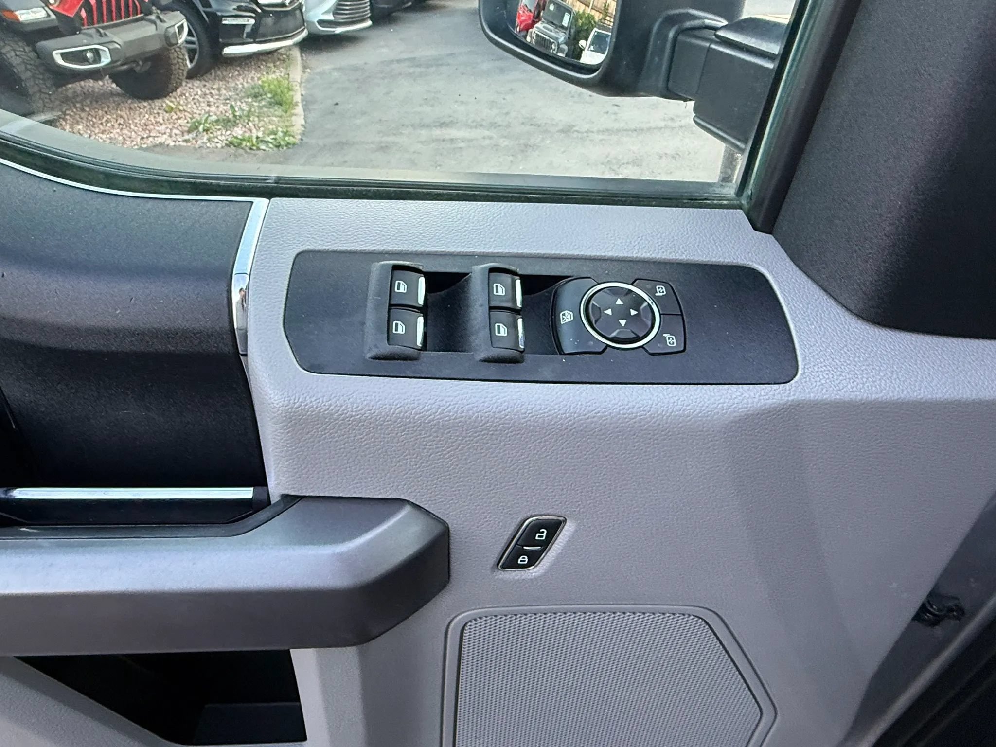 Used 2020 Ford F250 XLT AWD/4WD image 16