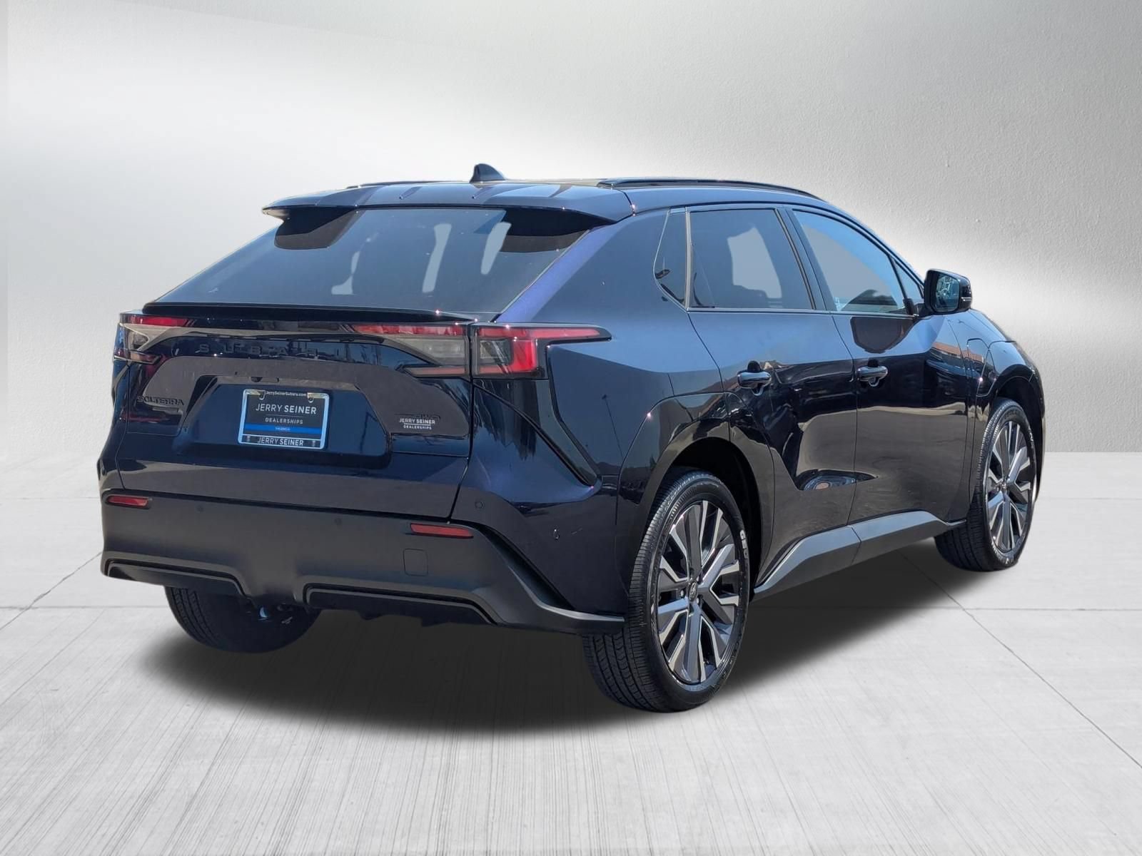 New 2026 Subaru Solterra AWD/4WD image 9