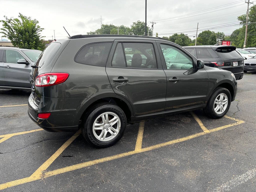 Used 2011 Hyundai Santa Fe GLS AWD/4WD image 4
