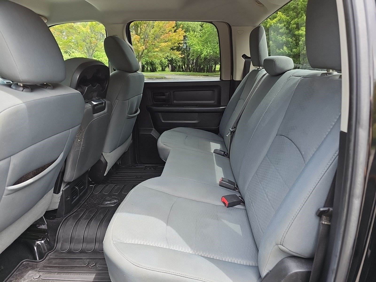 Used 2014 RAM 1500 Express AWD/4WD image 18