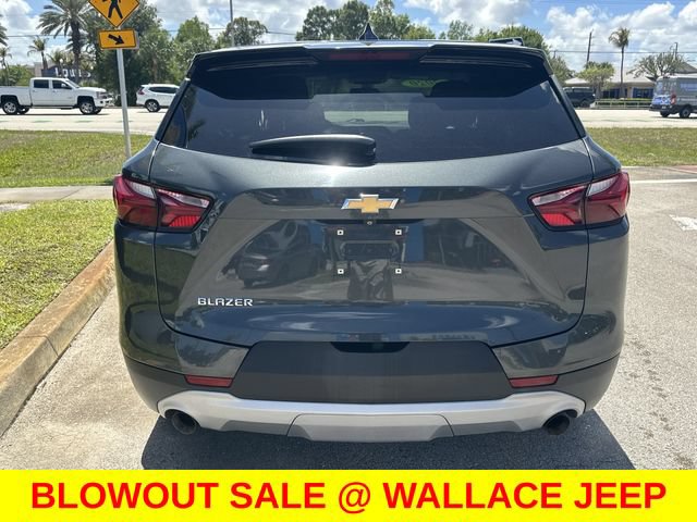 Used 2020 Chevrolet Blazer LT FWD image 2