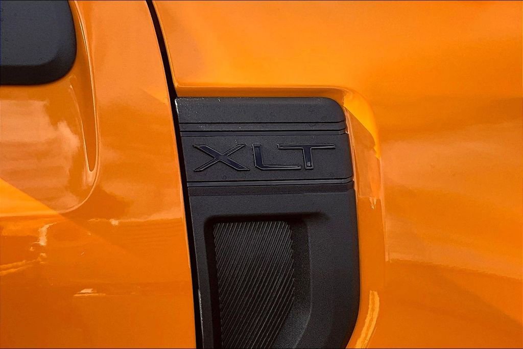 New 2026 Ford Maverick XLT w/ XLT Luxury Package image 9