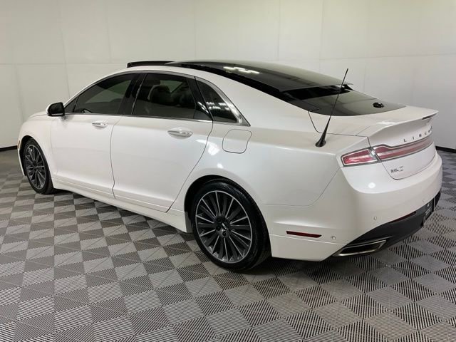 Used 2014 Lincoln MKZ AWD image 4