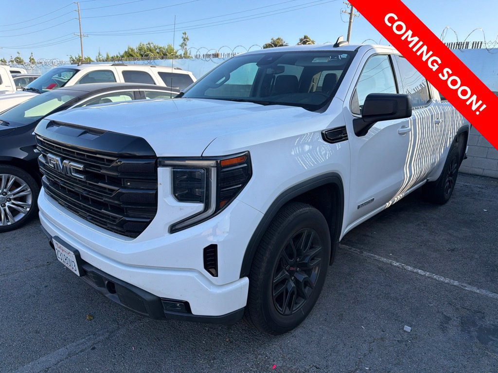 Used 2023 GMC Sierra 1500 Elevation RWD image 2
