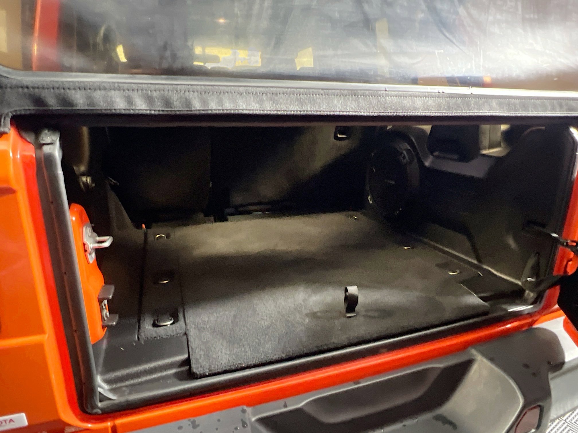 Used 2018 Jeep Wrangler Unlimited Rubicon w/ LED Lighting Group image 32