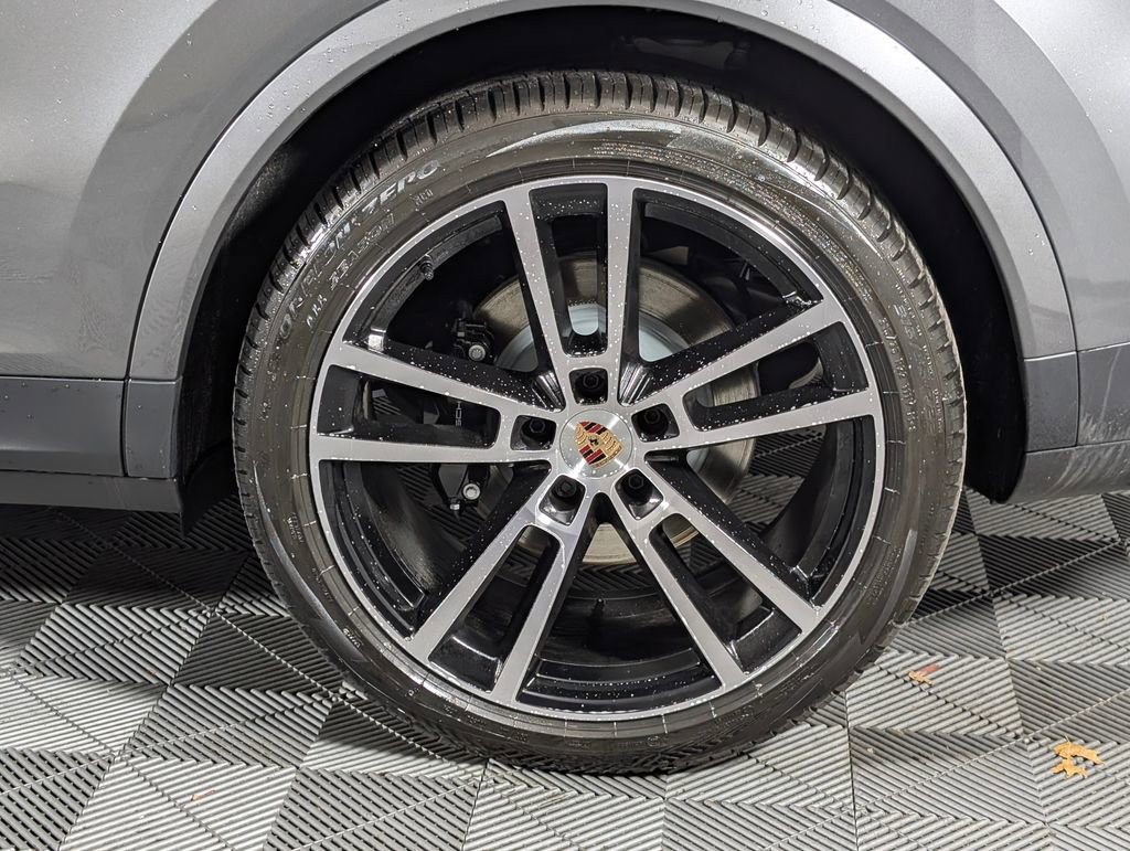 New 2026 Porsche Cayenne E-Hybrid Coupe image 12