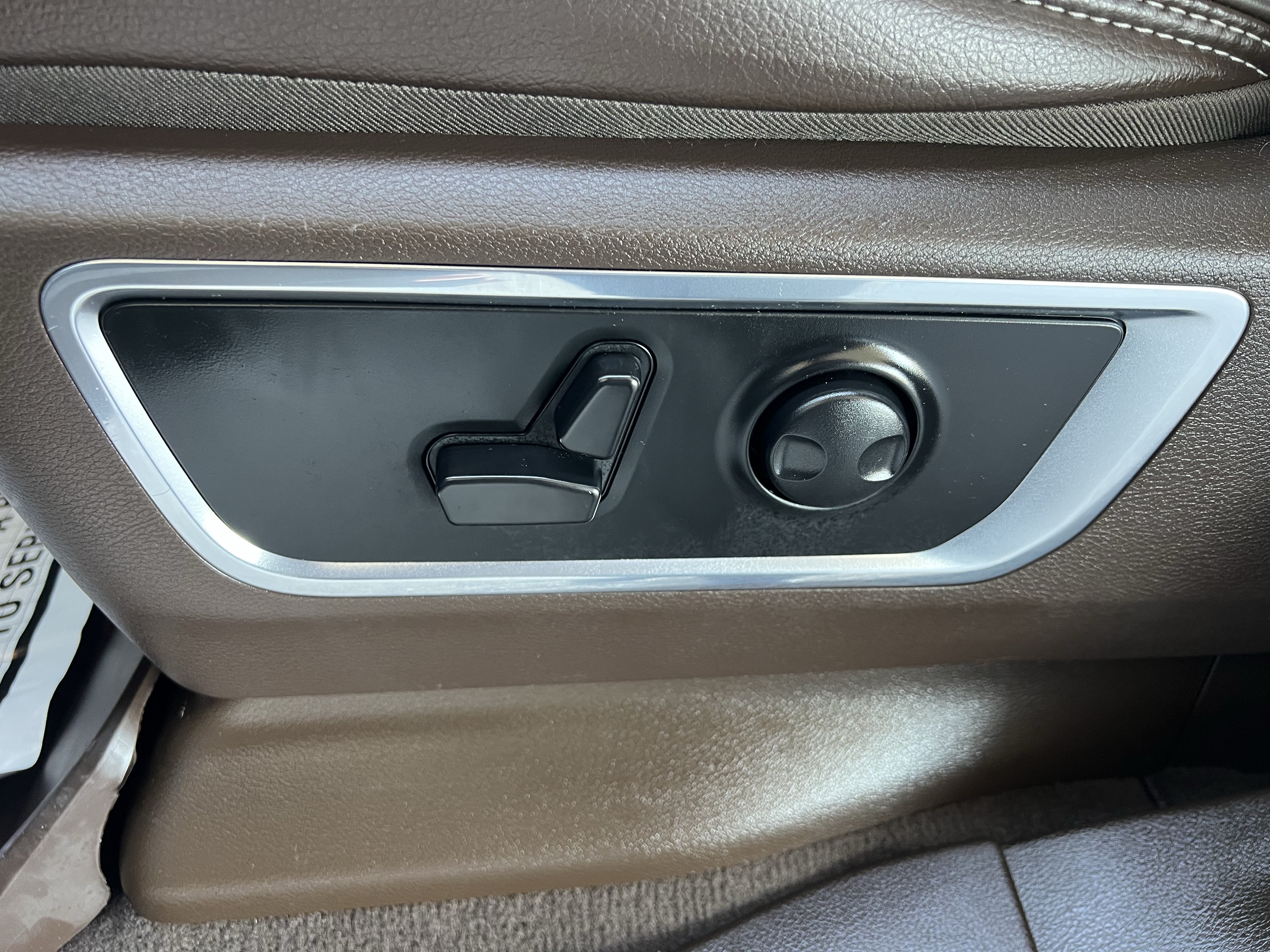 Used 2025 RAM 1500 Laramie w/ Bed Utility Group AWD/4WD image 30