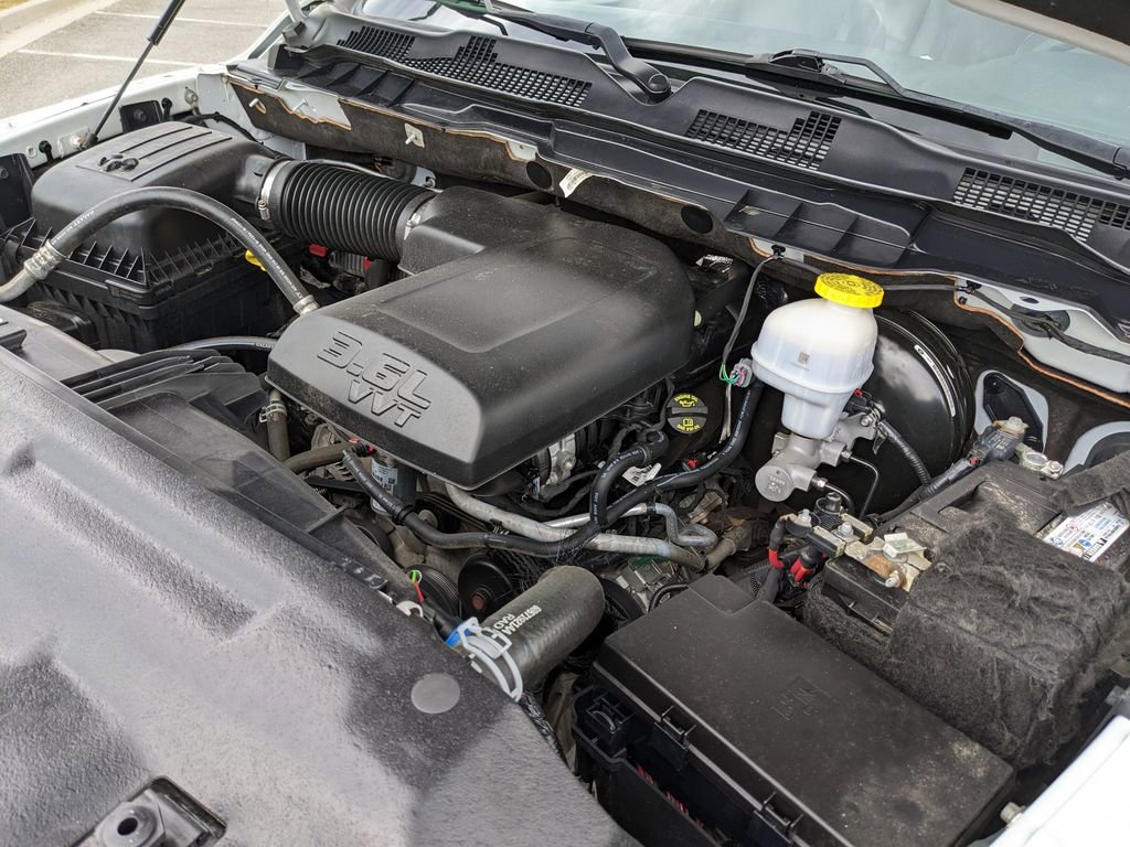 Used 2022 RAM 1500 Tradesman w/ Chrome Appearance Group AWD/4WD image 51