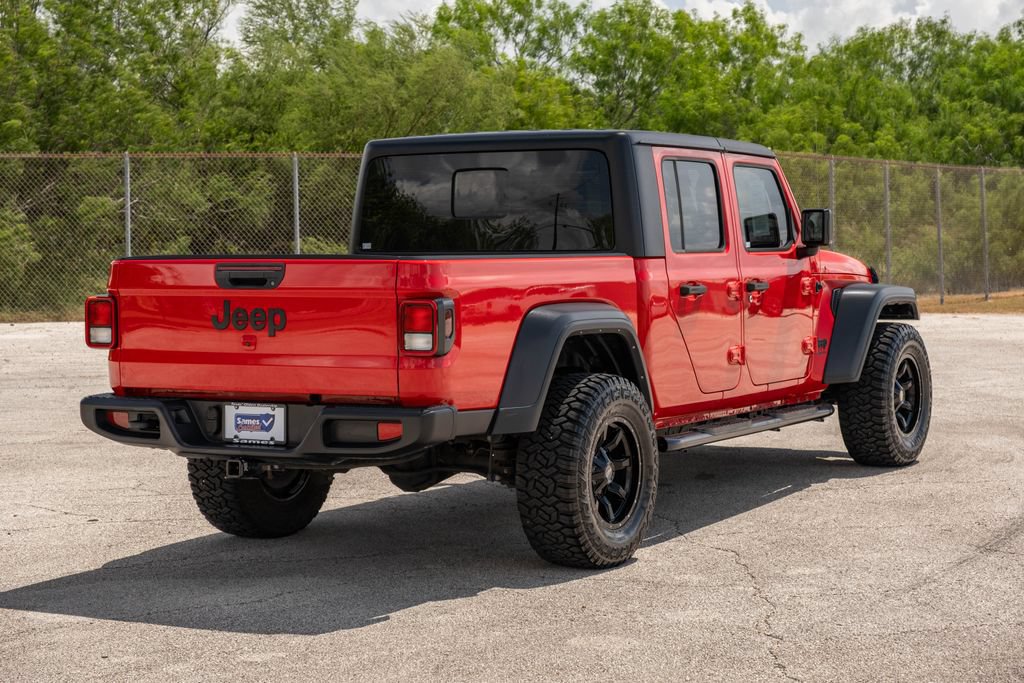 Used 2023 Jeep Gladiator Sport AWD/4WD image 8