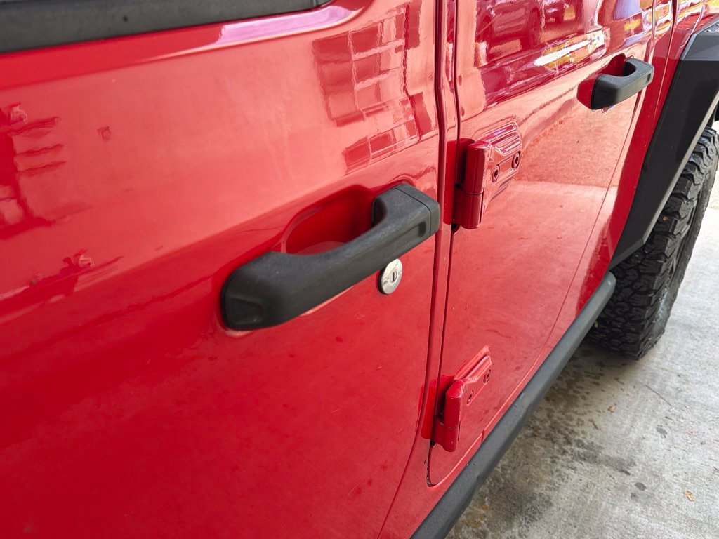 Used 2021 Jeep Gladiator Sport AWD/4WD image 15