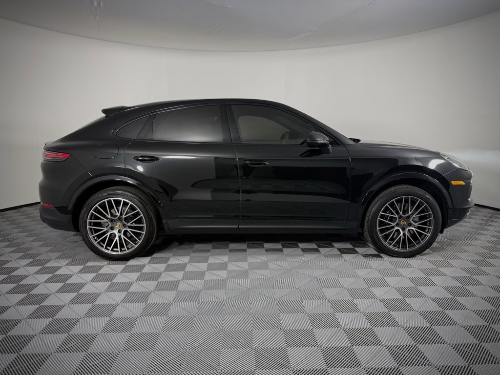 Certified 2023 Porsche Cayenne S image 10