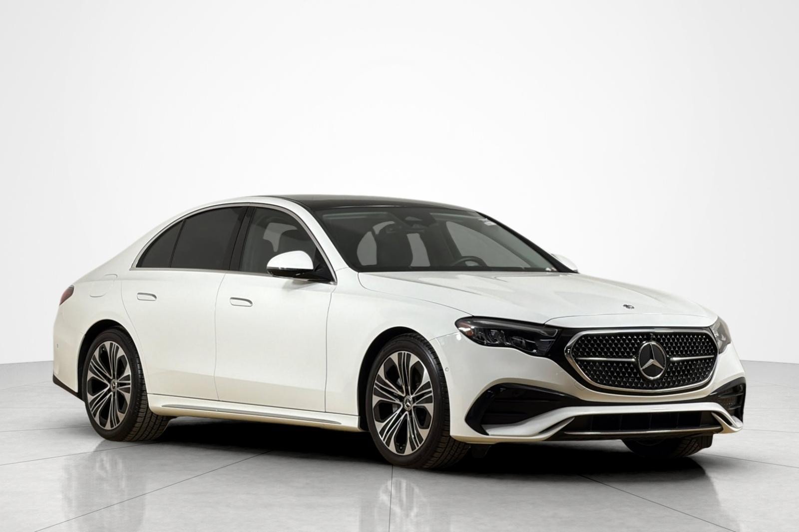 Used 2025 Mercedes-Benz E 350 Sedan w/ Winter Package image 7
