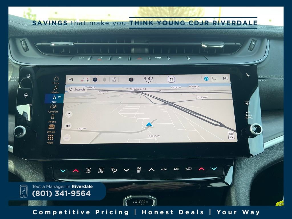 New 2026 Jeep Grand Cherokee Altitude image 19