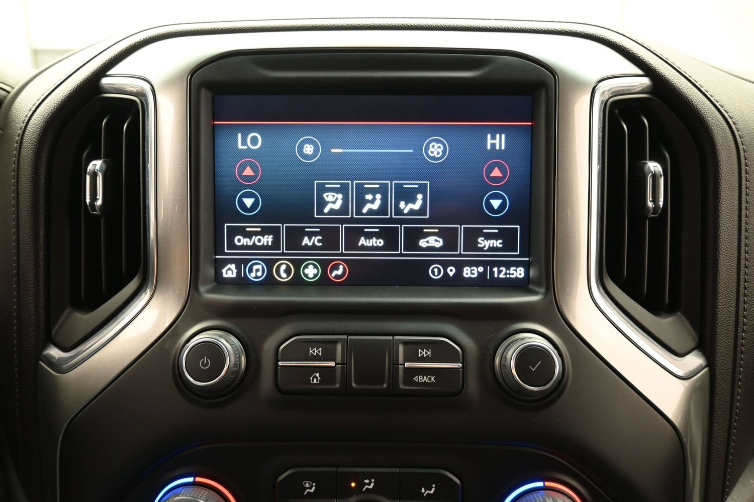 Used 2022 Chevrolet Silverado 2500 LTZ w/ LTZ Texas Edition AWD/4WD image 35
