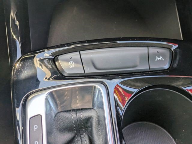 Certified 2025 Chevrolet Trax LT w/ LT Convenience Package image 27