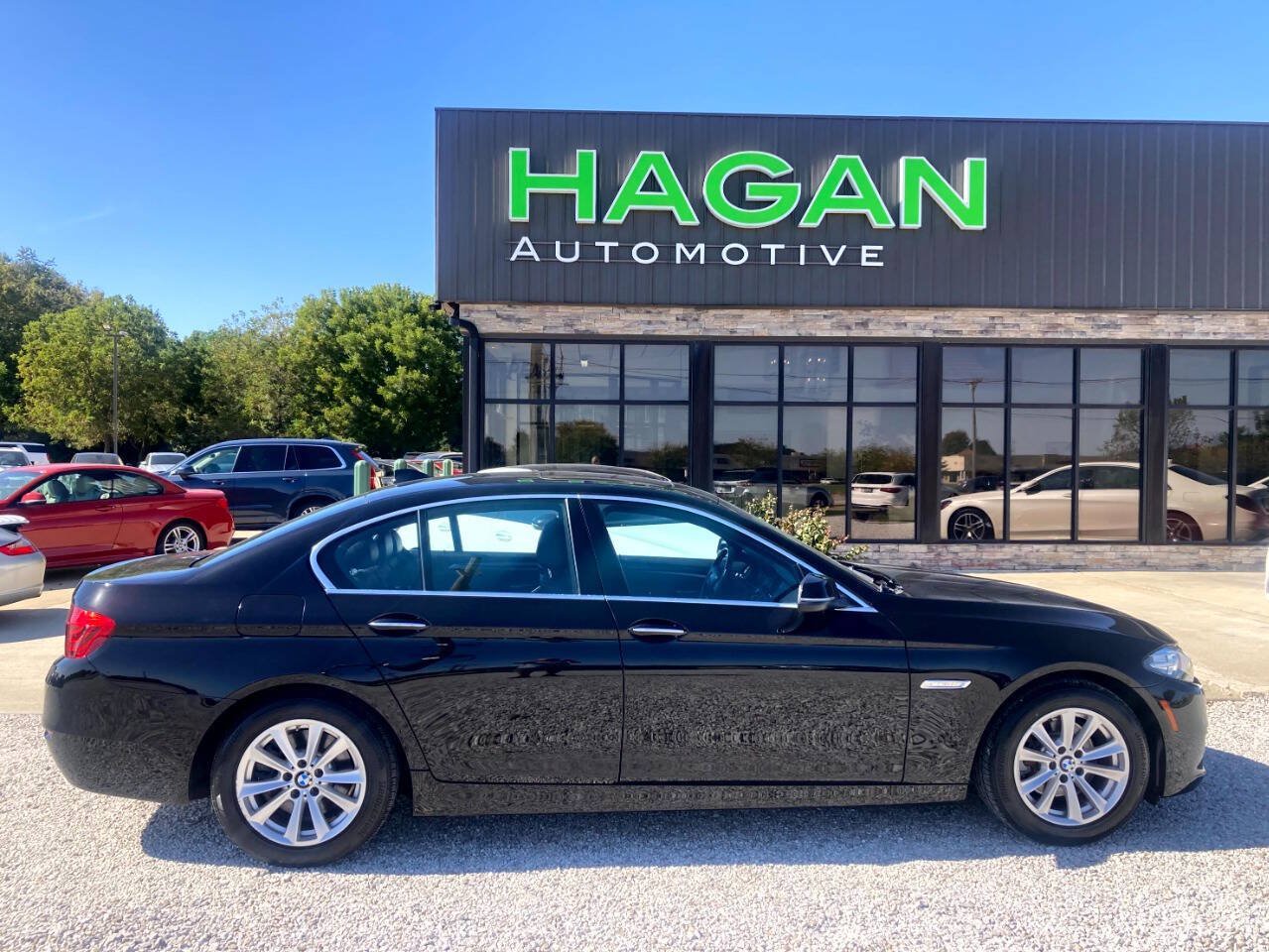 Used 2015 BMW 528i xDrive Sedan AWD/4WD image 2
