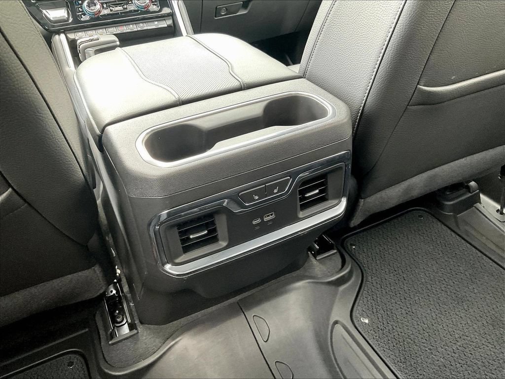 Used 2023 GMC Sierra 1500 Denali w/ Denali Reserve Package AWD/4WD image 13