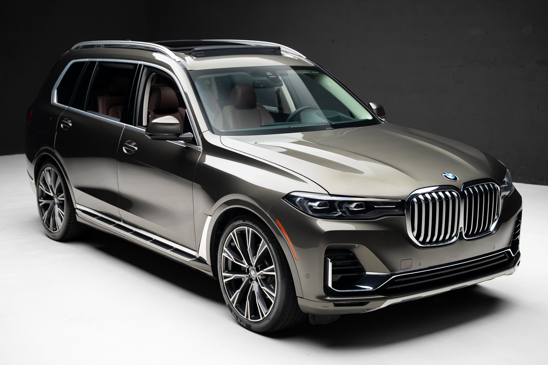 Used 2020 BMW X7 xDrive40i w/ Parking Assistance Package AWD/4WD image 41