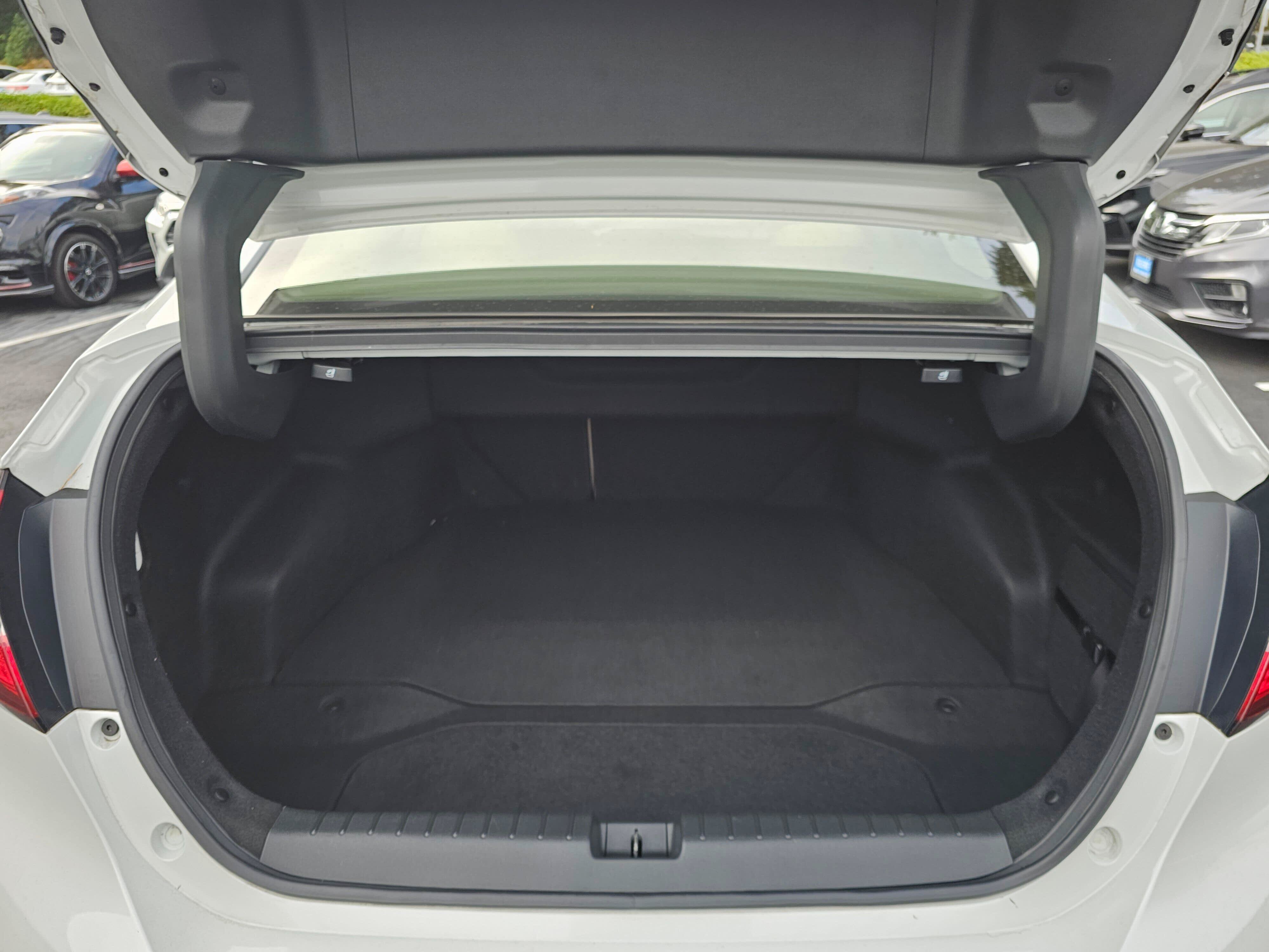 Used 2020 Honda Clarity Touring image 18