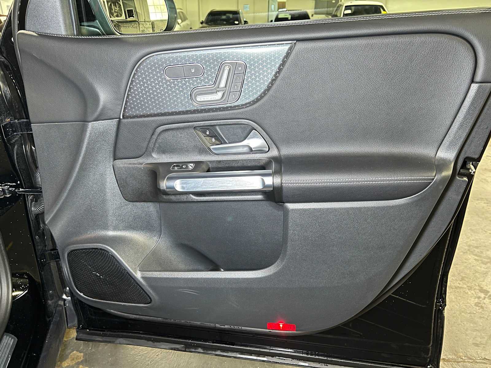 Certified 2026 Mercedes-Benz GLB 250 4MATIC image 10
