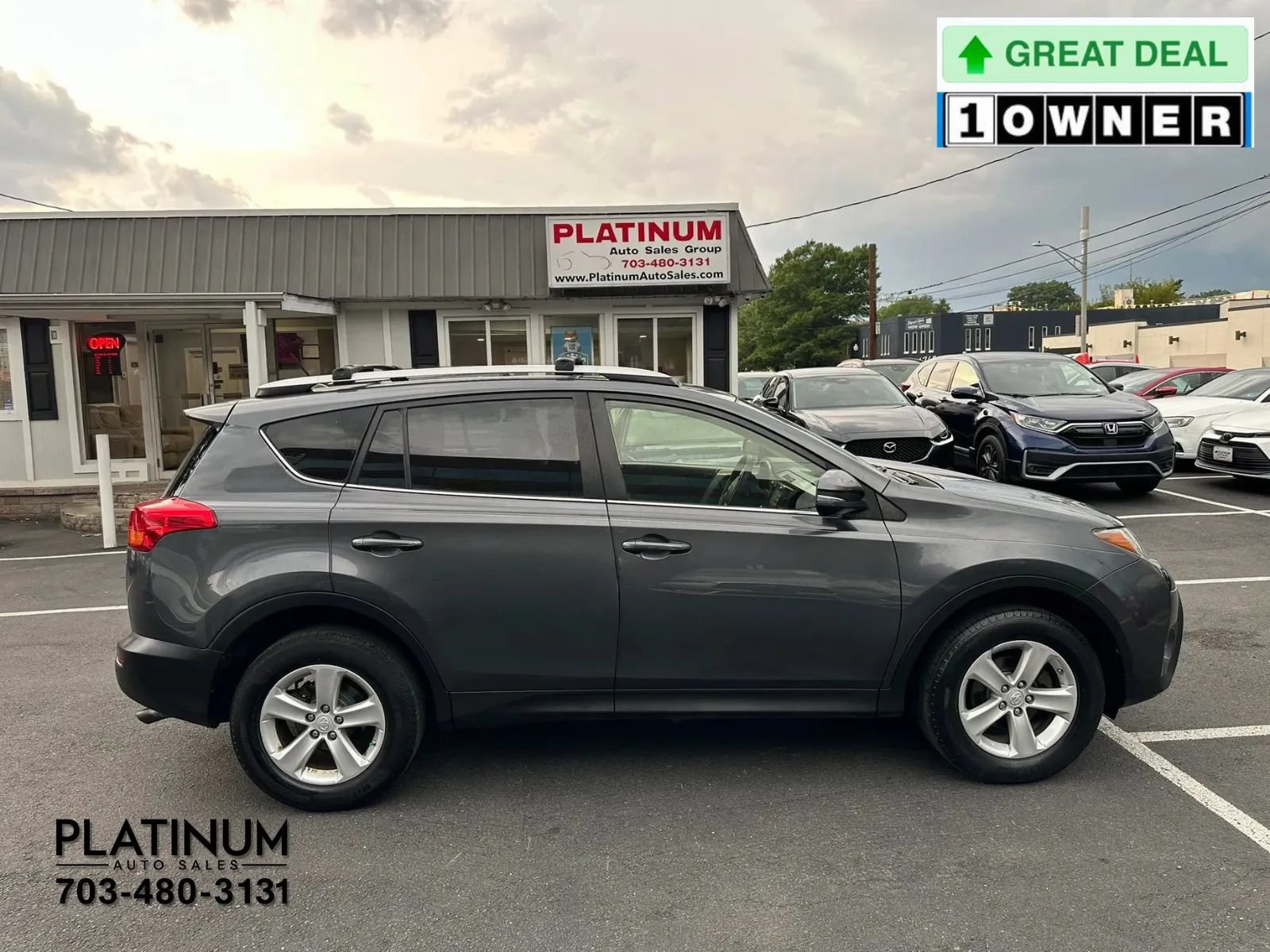 Used 2013 Toyota RAV4 XLE AWD/4WD image 2
