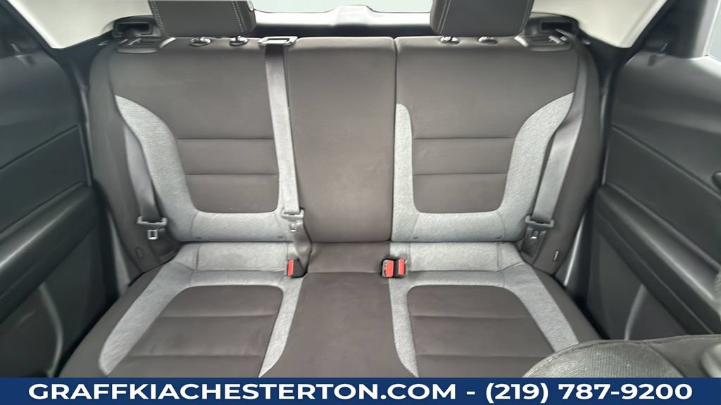 Used 2025 Chevrolet TrailBlazer LT AWD/4WD image 32