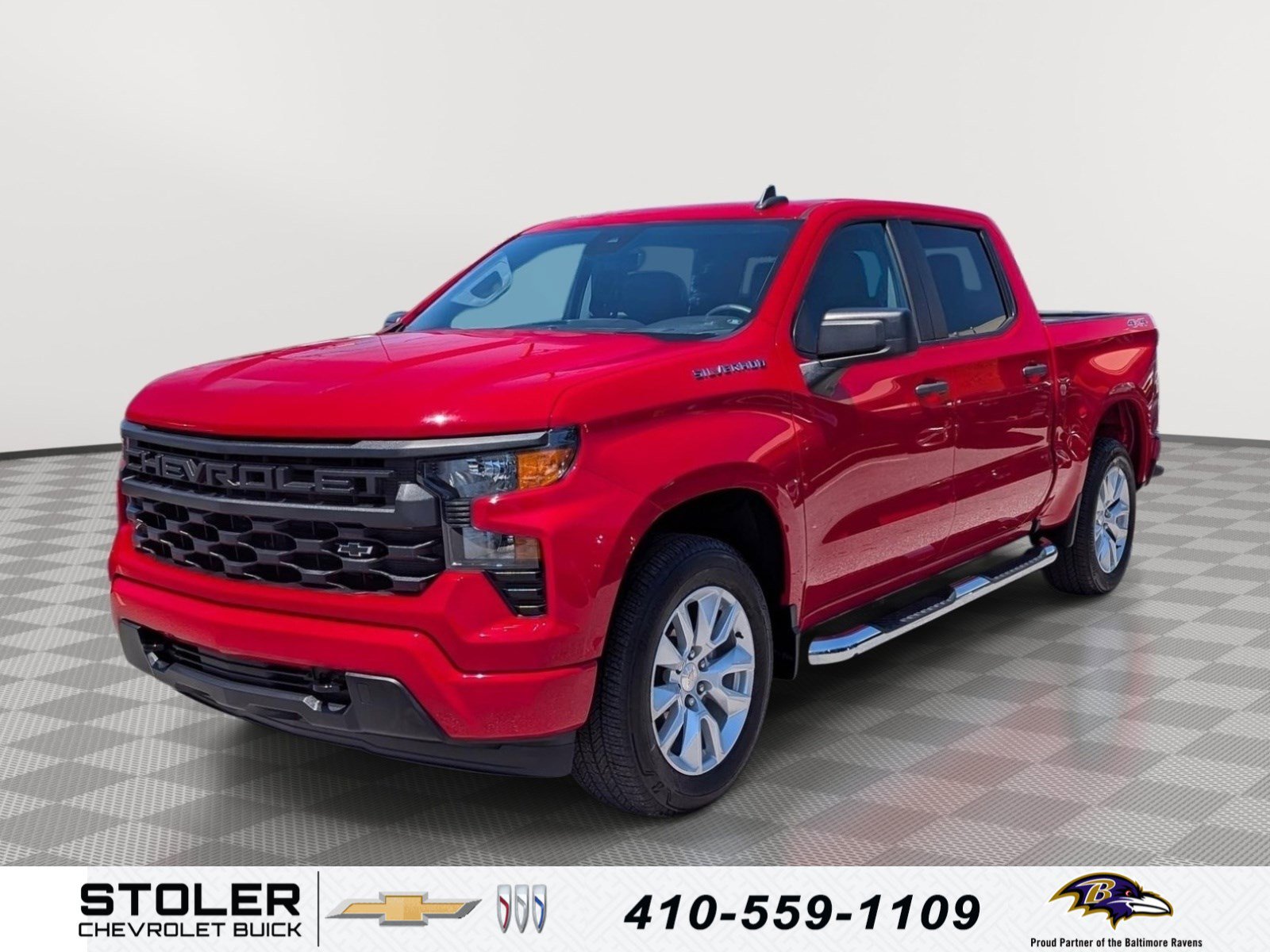 Used 2022 Chevrolet Silverado 1500 Custom AWD/4WD image 1
