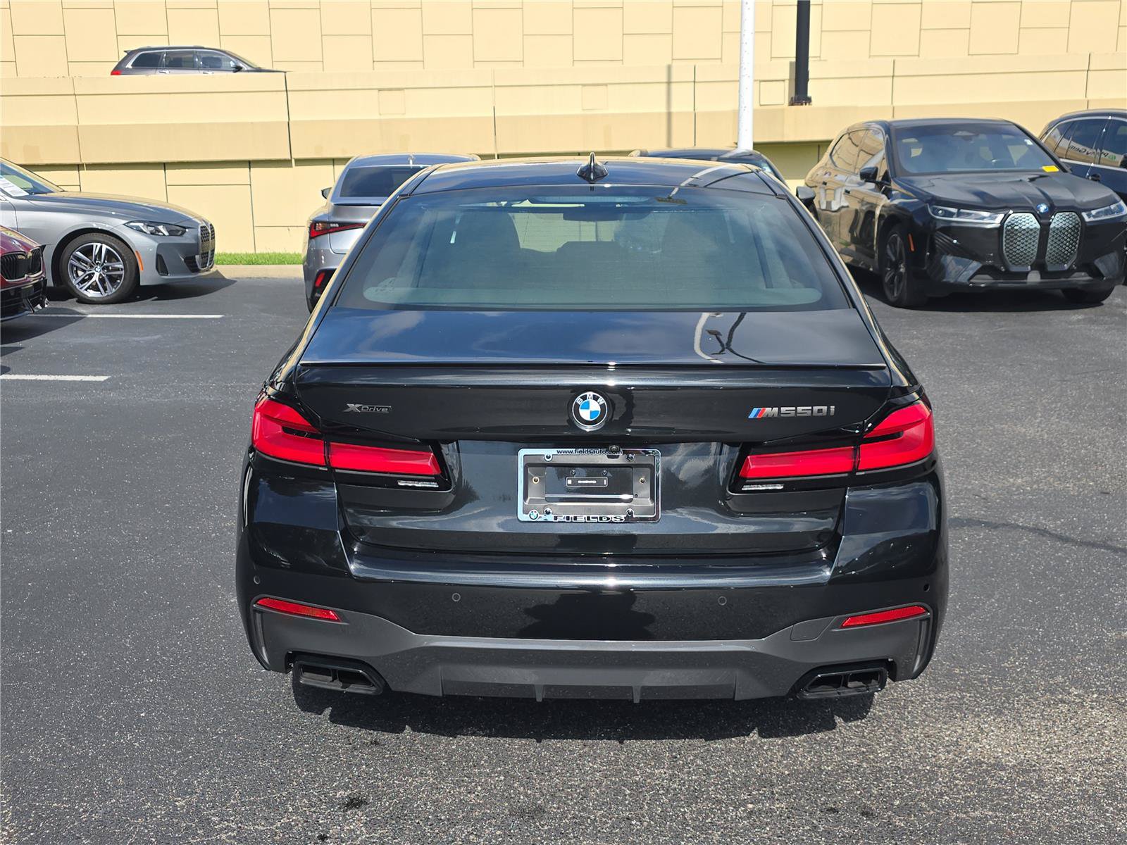 Used 2023 BMW M550i xDrive w/ Executive Package AWD/4WD image 4