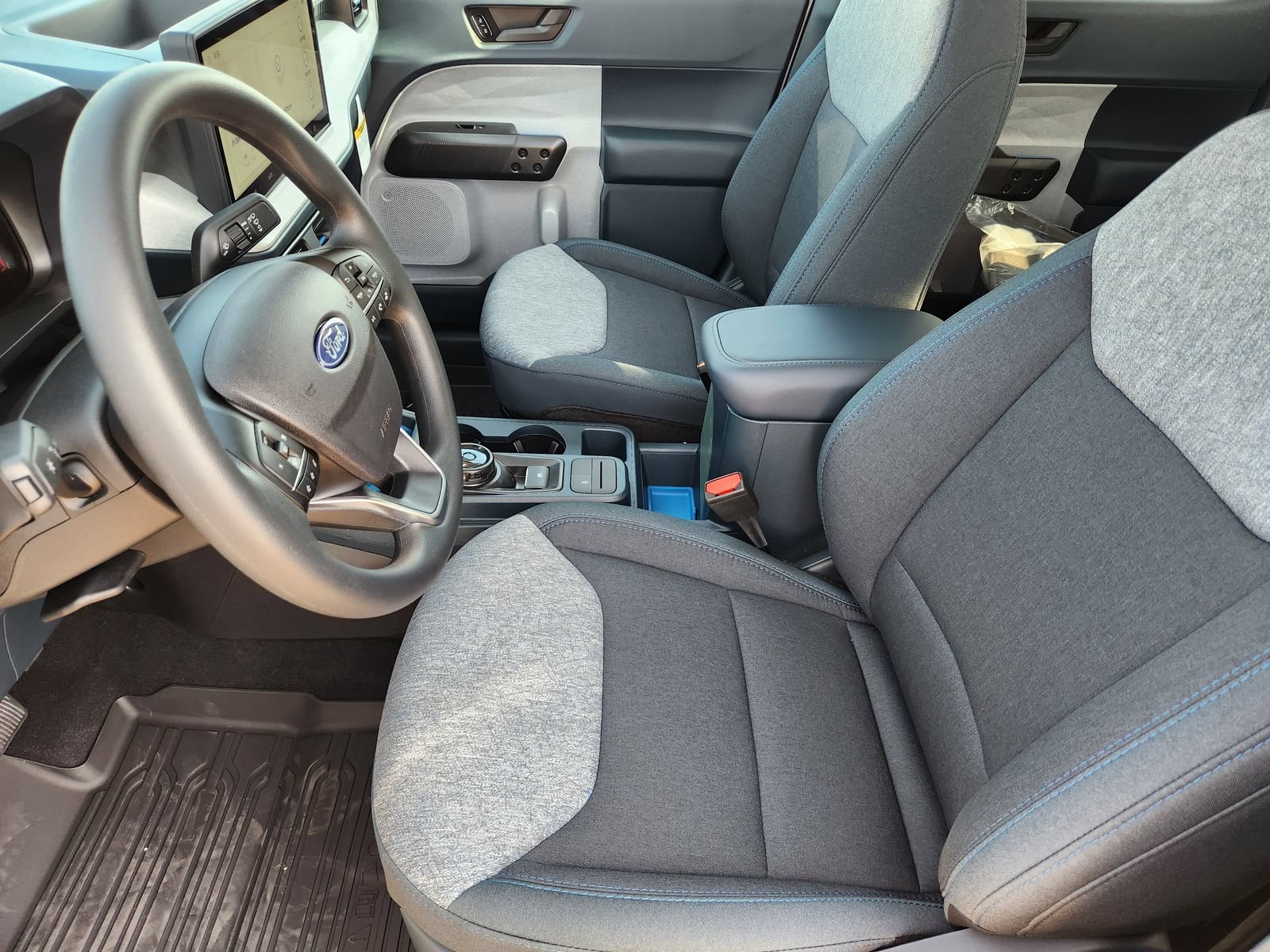 New 2026 Ford Maverick XLT FWD image 13